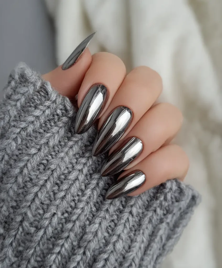  Metallic Chrome Nails